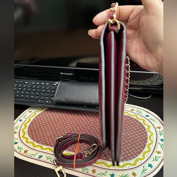 Tory bunch Elegant Burgundy Quilted Chain Bag - Picture 8 of 17